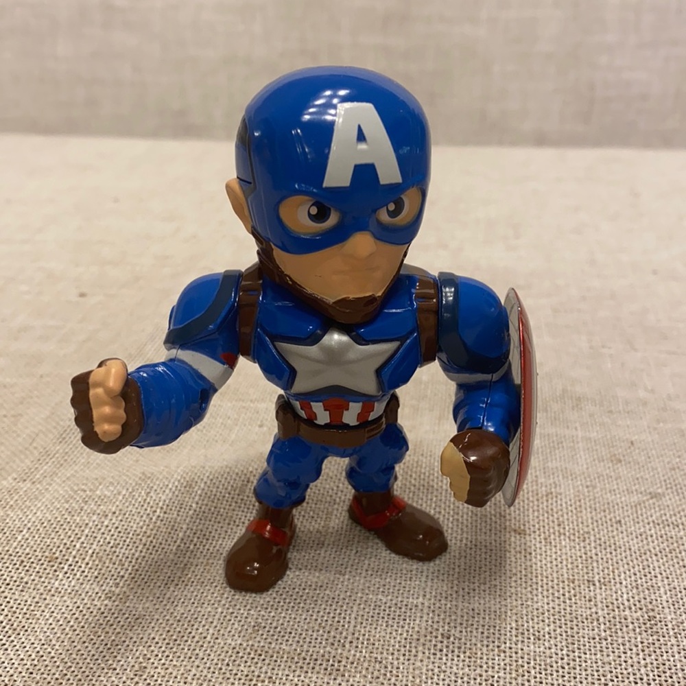 Captain America from civil war. 4inch Action Figure